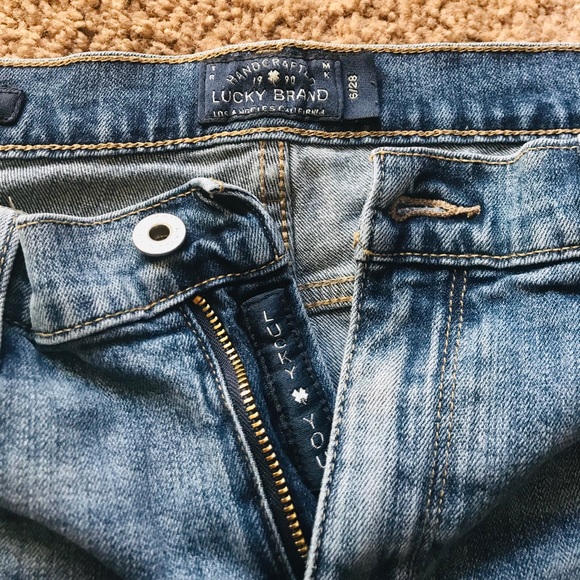 ⭐️Lucky Vintage Jeans⭐️ - Picture 3 of 3